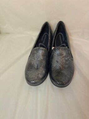 Aravon Adalyn Metallic Reptile Print Comfort Slip-On Loafers - Women's Size 9.5B